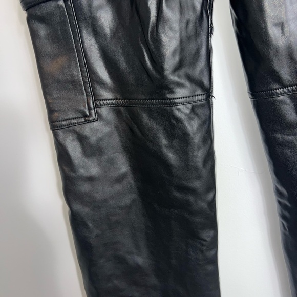 Abercrombie The 90s Relaxed Jean High Rise vegan leather - Picture 13 of 16